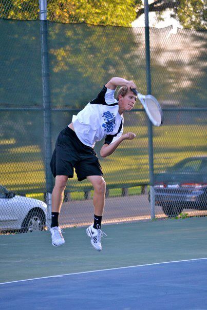 Boys Tennis Team Continues to Show Potential