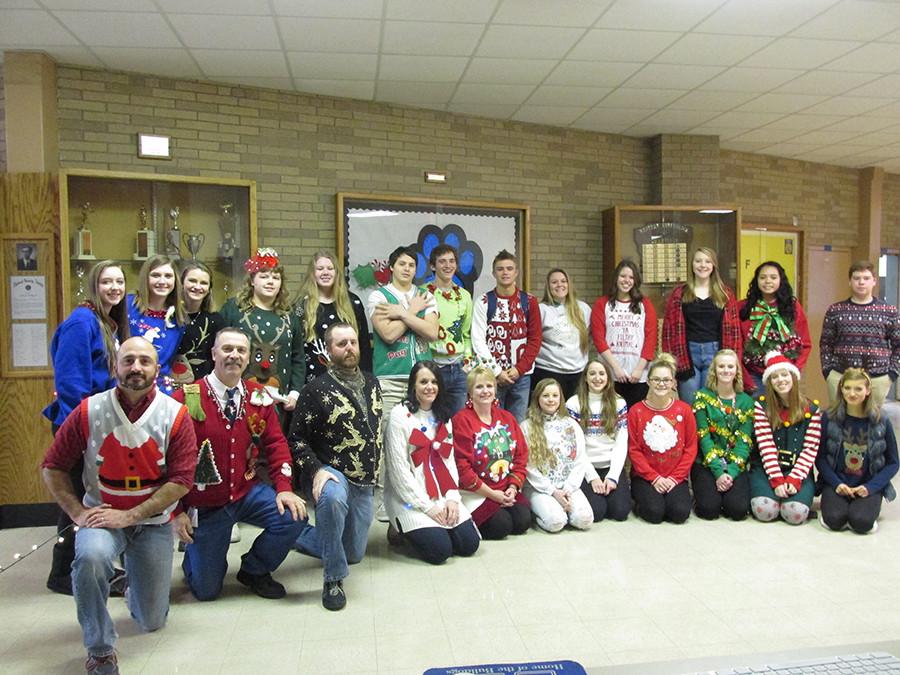 Ugly sweater contest: 2015